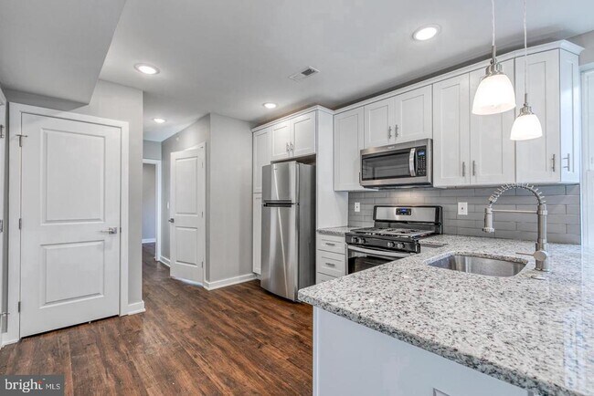 Photo - 1316 S Broad St Unit 6