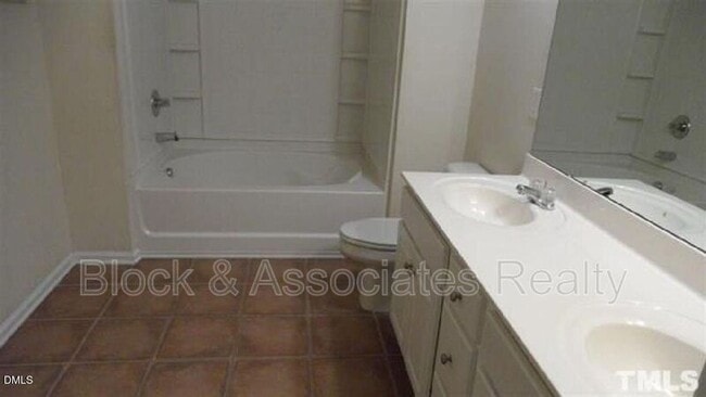 132 Linden Park Ln
