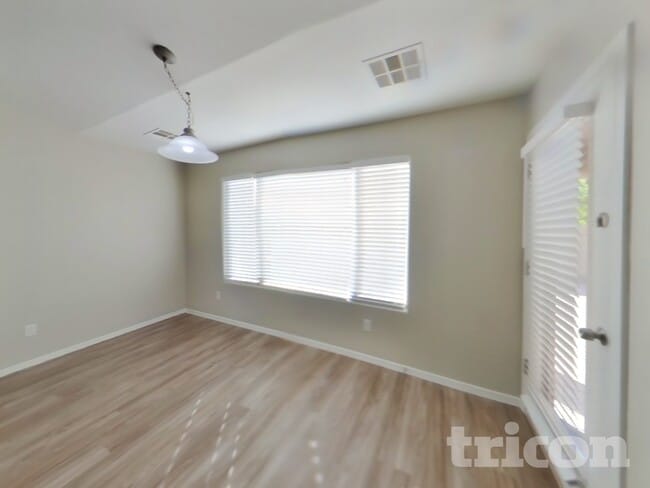 Photo - 2117 W Pickett Ct