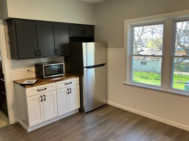 Photo - 31 Norman Ave