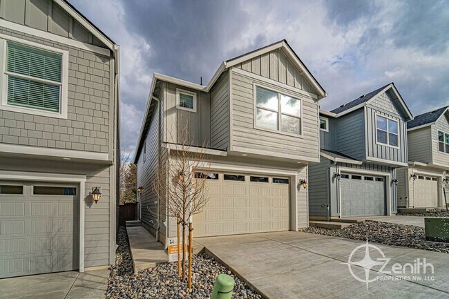 Photo - 4935 NE 2nd Ct