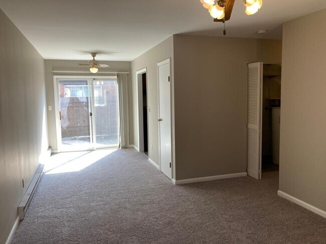 Photo - 5353 Dunmore Dr Unit 5353