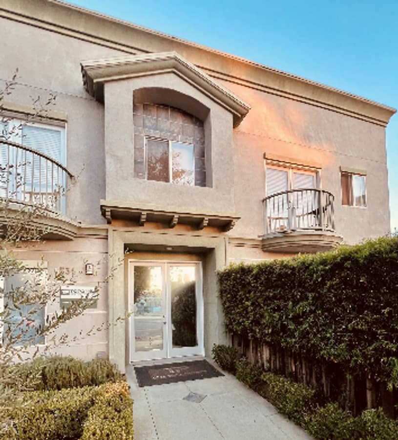 3 Bedroom 2 Bath Apartment - 3 Bedroom 2 Bath Apartment Unidad C