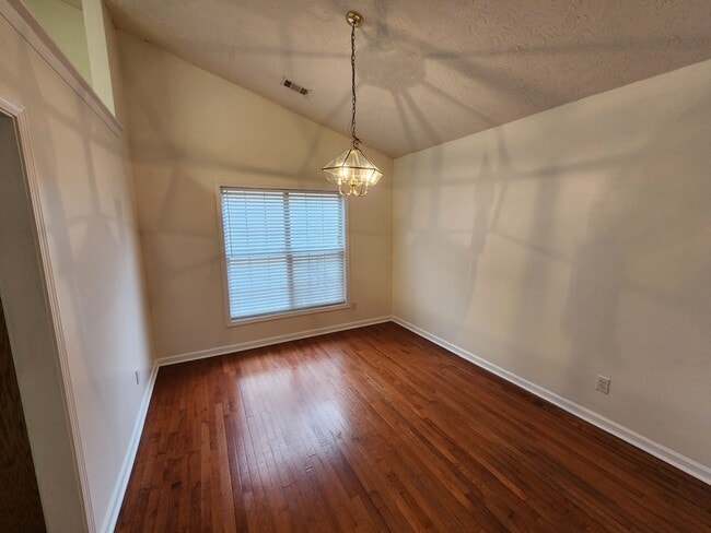 Photo - 3840 Sugarbrook Dr