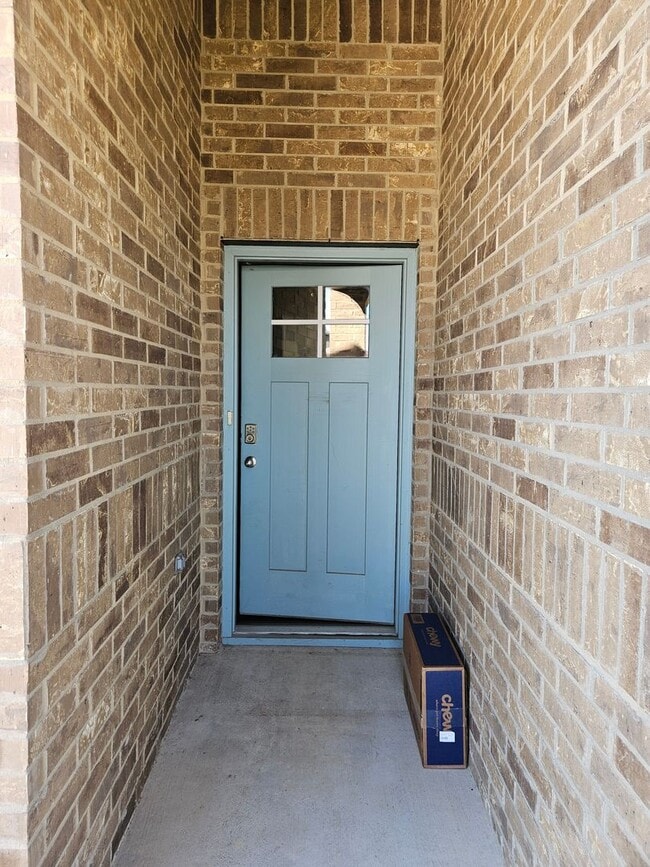 Building Photo - 4-Bedroom Home for Lease – Hutto, TX