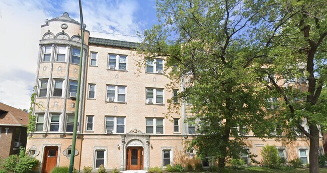 Building Photo - Spacious and Bright 1 Bedroom in Northpark Unit 5358K-1