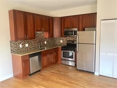 Photo - 2120 W Washington Blvd