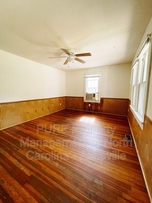 Photo - 804 Reservoir Rd