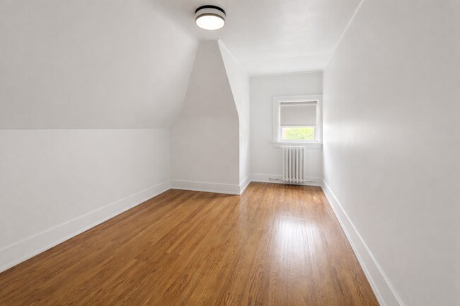 Photo - 157 Spadina Rd Unité 5