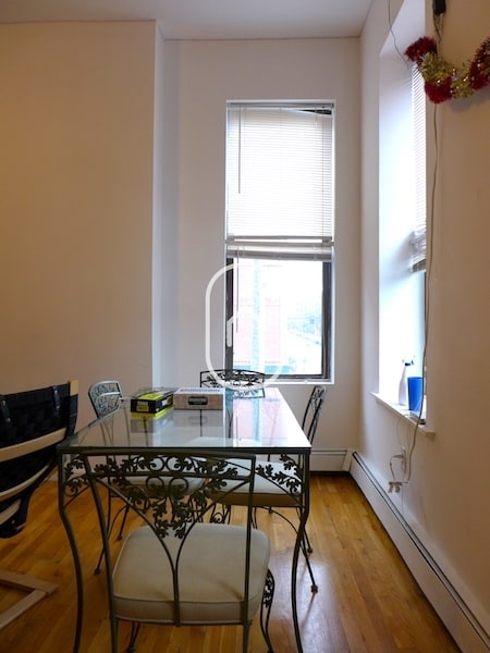 Photo - 181 Northampton St