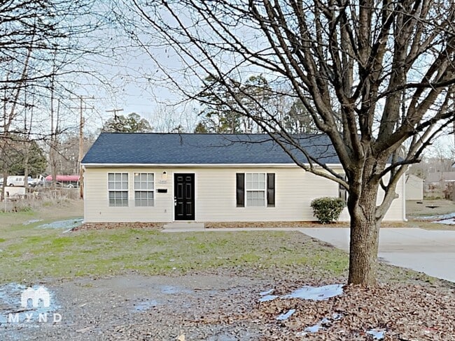 Building Photo - 6409 Barrington Dr