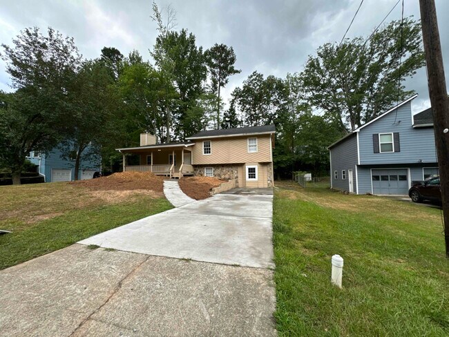 Photo - 6080 Sumit Wood Dr NW
