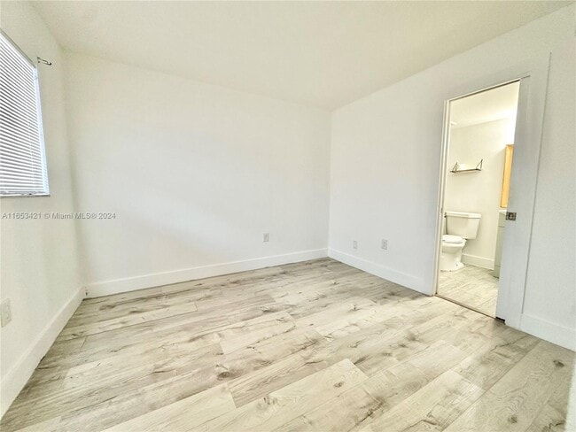 Photo - 19751 SW 114th Ave Unit 349