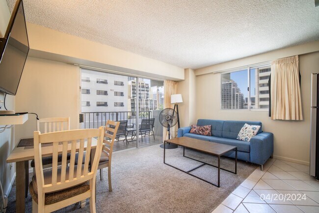 Photo - 1 BD/1 BA/1 ASSIGNED STALL CONDO in Waikik... Unit 512