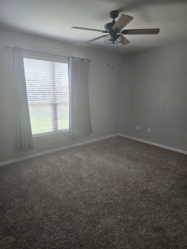 Building Photo - 5639 Cielo Ranch