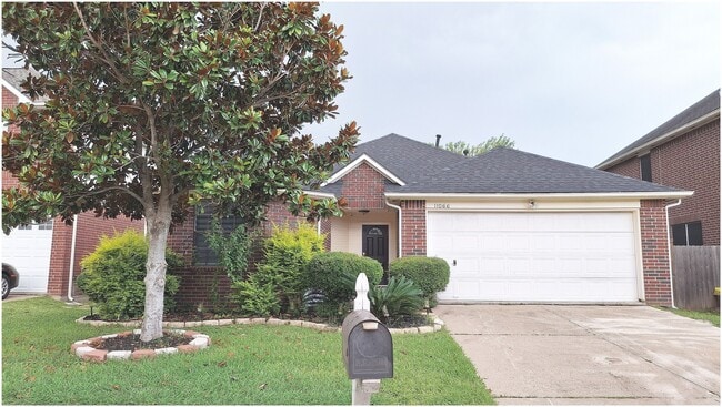 Photo - 11066 Landsbury Ct
