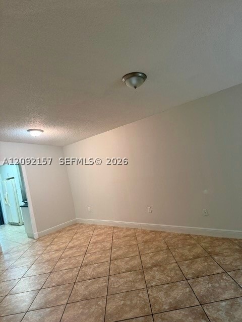 8956 NW 120th St