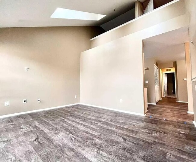 Photo - 15650 Stone Crossing Dr