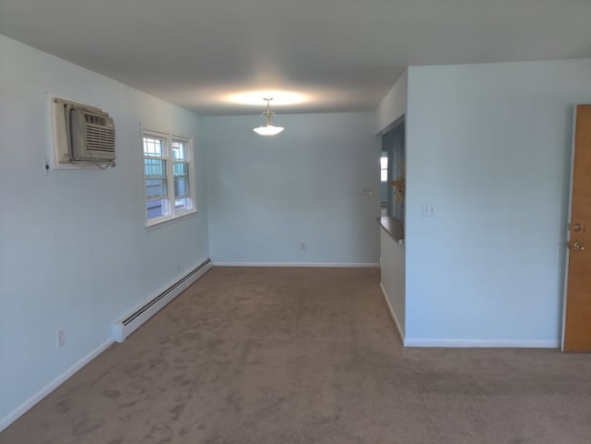 Photo - 809 John F. Kennedy Blvd