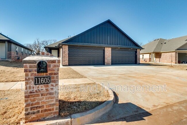 Photo - 11605 Mackenzie Wy