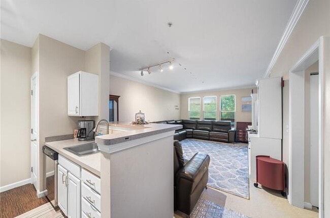 Photo - Exchange Unidad 2844Q