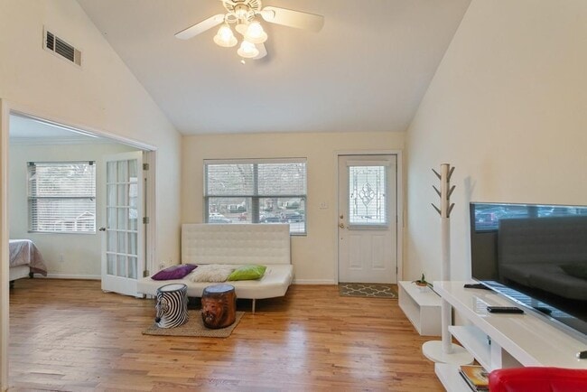 Photo - 1545 Stone Gate Ln SE Unit 1545