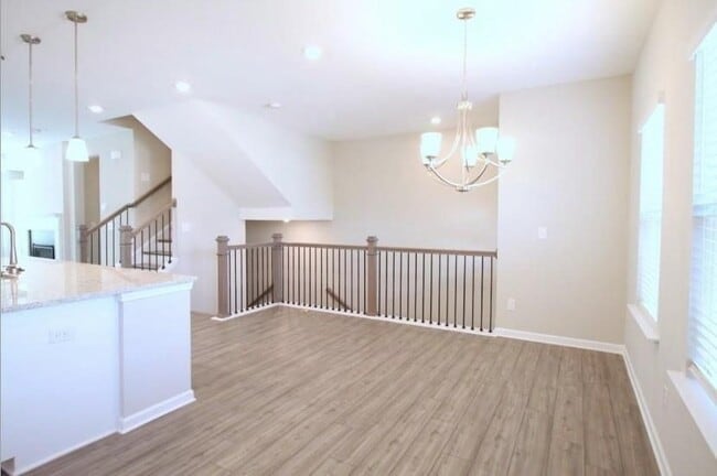Photo - 2237 Pink Hawthorn Dr