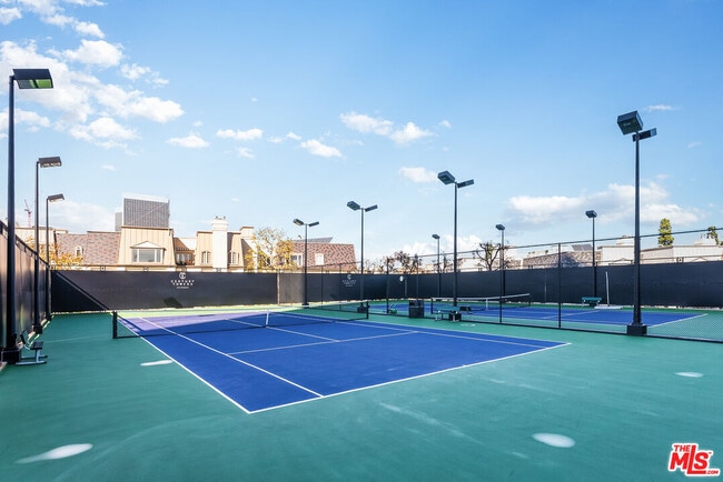 Photo - 2220 Ave of the Stars Unit 1601