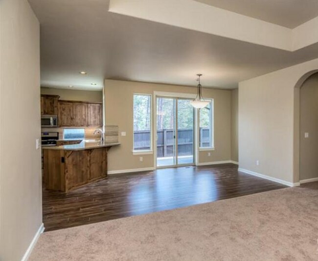 SingleLevel 3 Bed Home—Resort Amenities &... House Rental in Bend