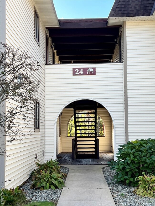 Photo - 24 Village Park Dr Unit 2F