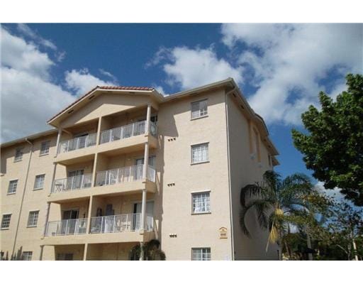 Building Photo - 6940 NW 179th St