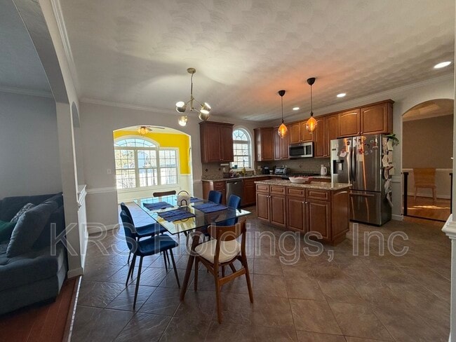 Photo - 516 Bells Hollow Ct