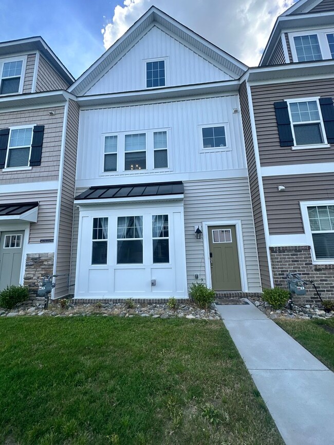 New construction 3 bedroom, 3.5 bathroom c... - New construction 3 bedroom, 3.5 bathroom c... Casa
