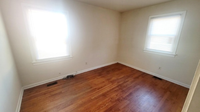 Photo - 1210 Carlisle Ave