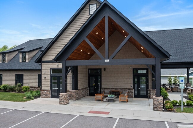 The Villas at Bakers Ridge - The Villas at Bakers Ridge Apartments