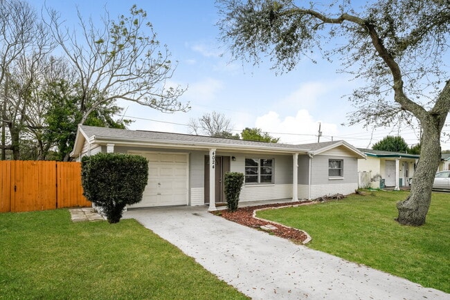 Photo - 4024 Cranbrook Pl