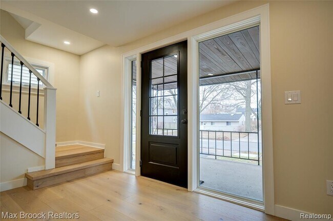 Photo - 409 Baldwin Ave