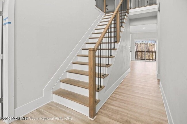 Photo - 192 Willow Dr