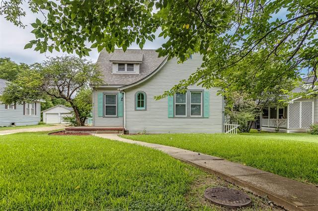 Photo - 317 W Main St