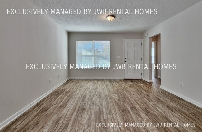 Photo - 1507 W 6th St