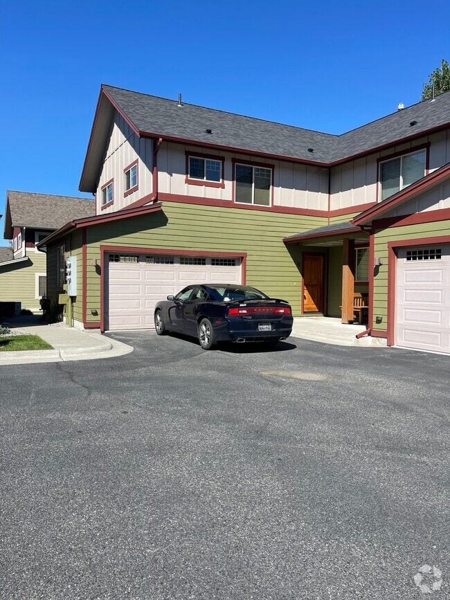 Building Photo - 2162 Gallatin Green Blvd Rental