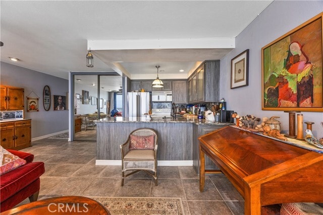 Photo - 721 Esplanade Unidad 602