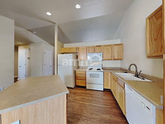 Photo - 6062 W Graceland Way