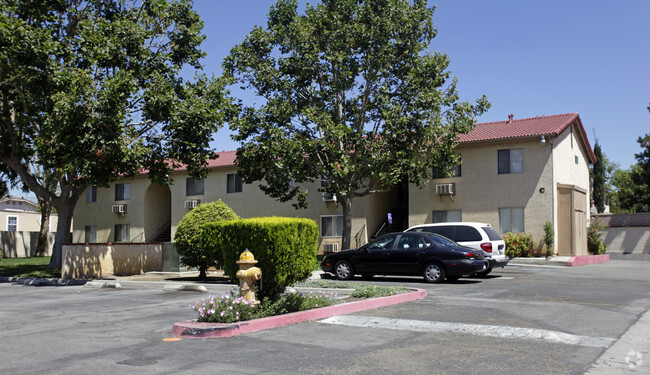 Building Photo - Merrill Apartments