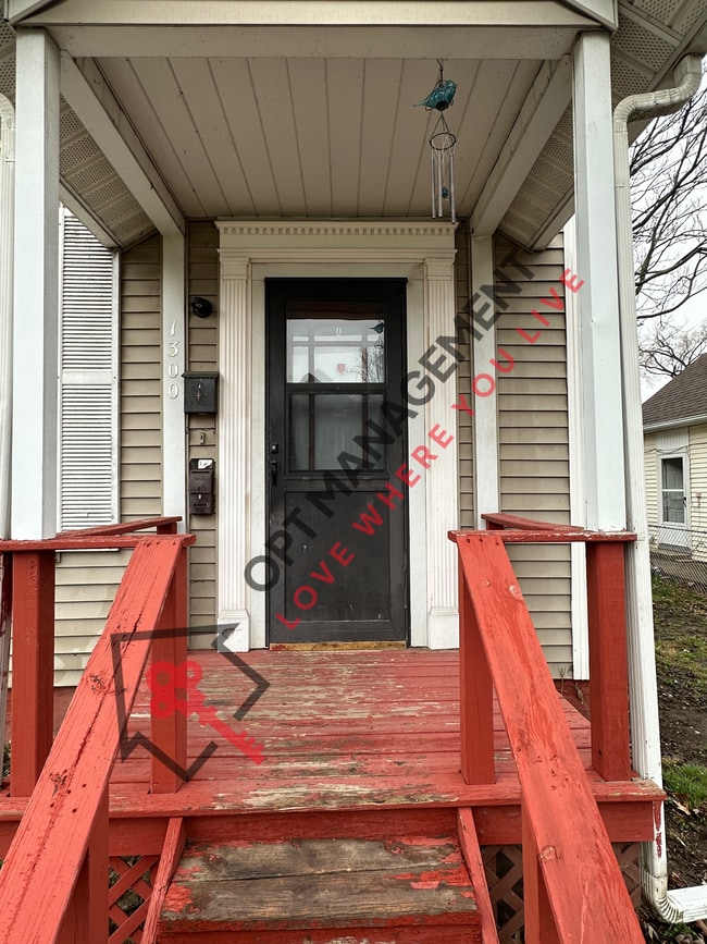 Photo - 1300 Morton St