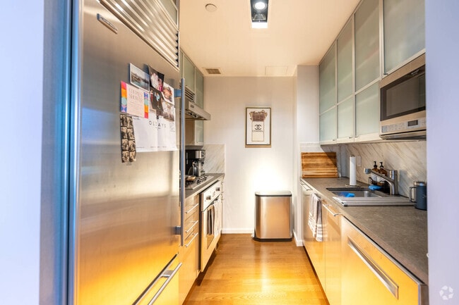 Building Photo - 200 Chambers St Unit 19F Rental