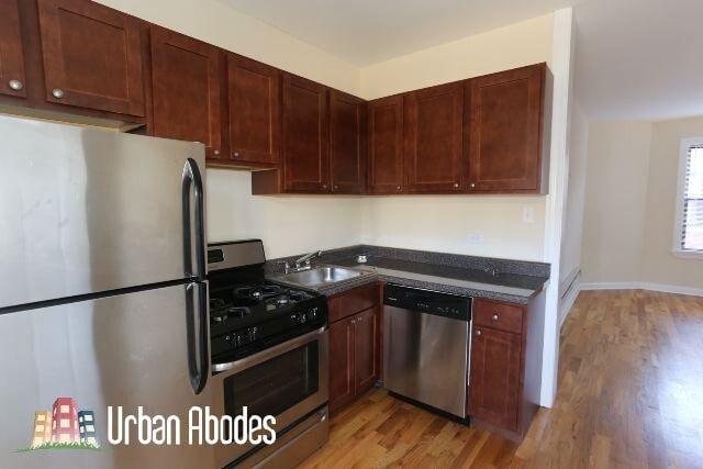 Photo - 4414 N Wolcott Ave Unit J01W