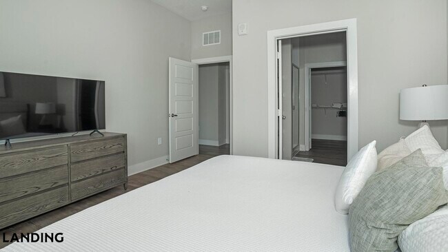 1906 Promenade Way Unit 2304