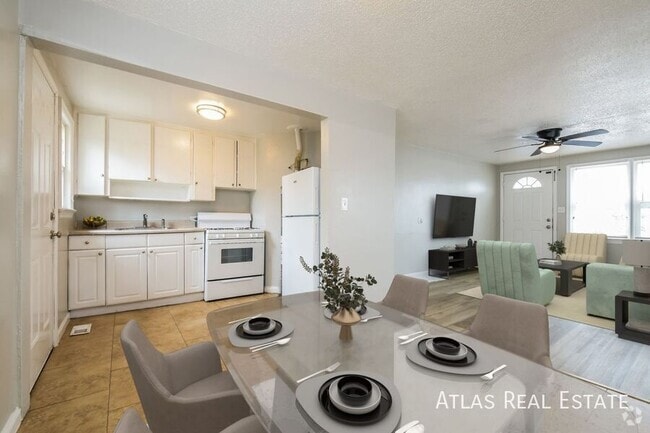 Building Photo - 7367 Oneida Dr Rental