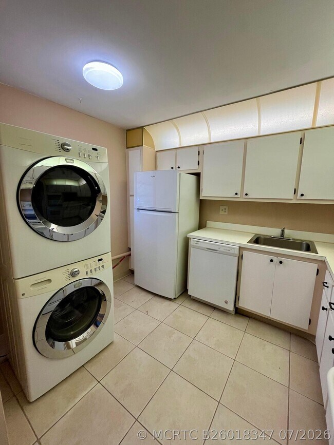 Photo - 2500 Fiore Way Unit 1110